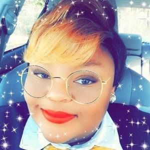 Meet your Posher, Mimi